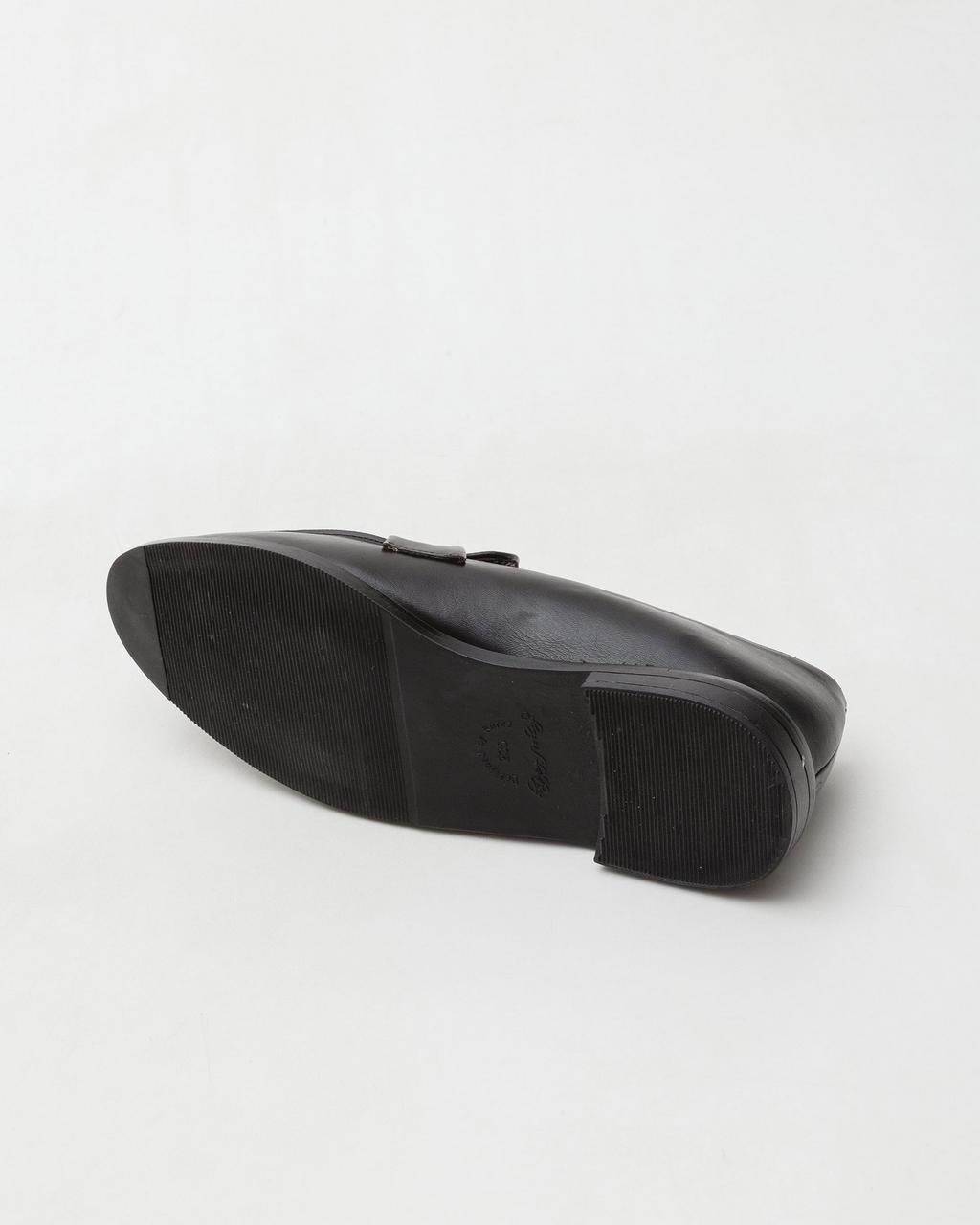 Sharon-13 - Black PU( PU)