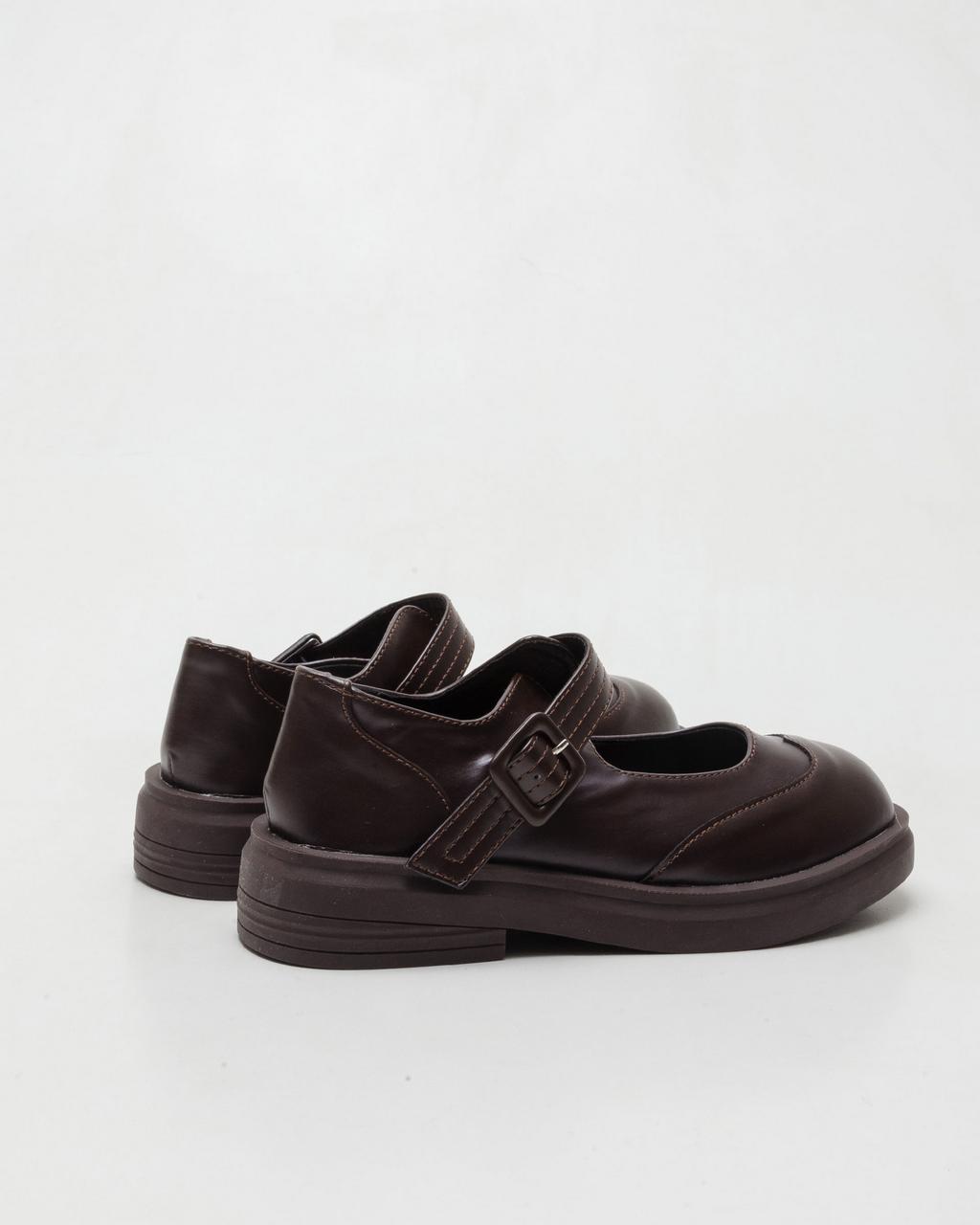 Helene-06 - Brown()