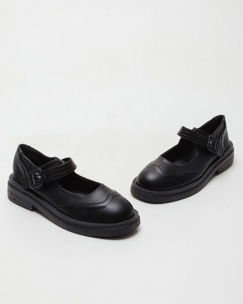 Helene-06 - Black()