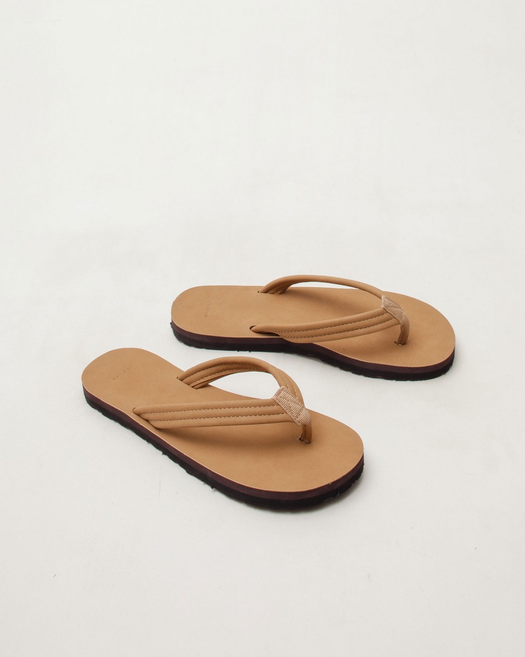 GLYD Liny-909 - Beige()